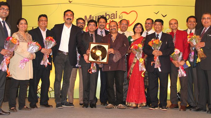 Lesle Lewis dedicates Mumbai Ki Dhadkan song to Mumbai Lesle Lewis dedicates Mumbai Ki Dhadkan song to Mumbai